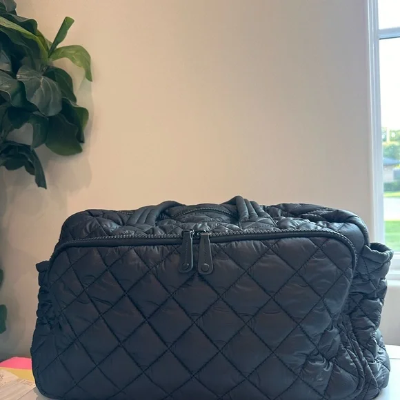 Quince Transit qualified duffle bag - Picture 5 of 6